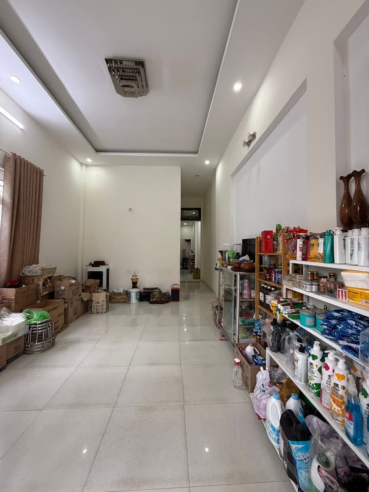 Bán Nhà Hẻm Xô Viết Nghệ Tĩnh Buôn Ma Thuột 60m² giá 2.7 tỷ - Sổ hồng riêng, bớt lộc!