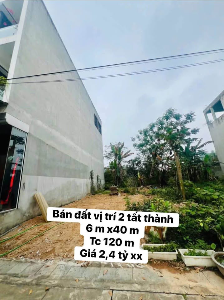 Lô đất trung tâm Yên Bái 240m² giá 2.4 tỷ - Đầu tư sinh lời ngay!