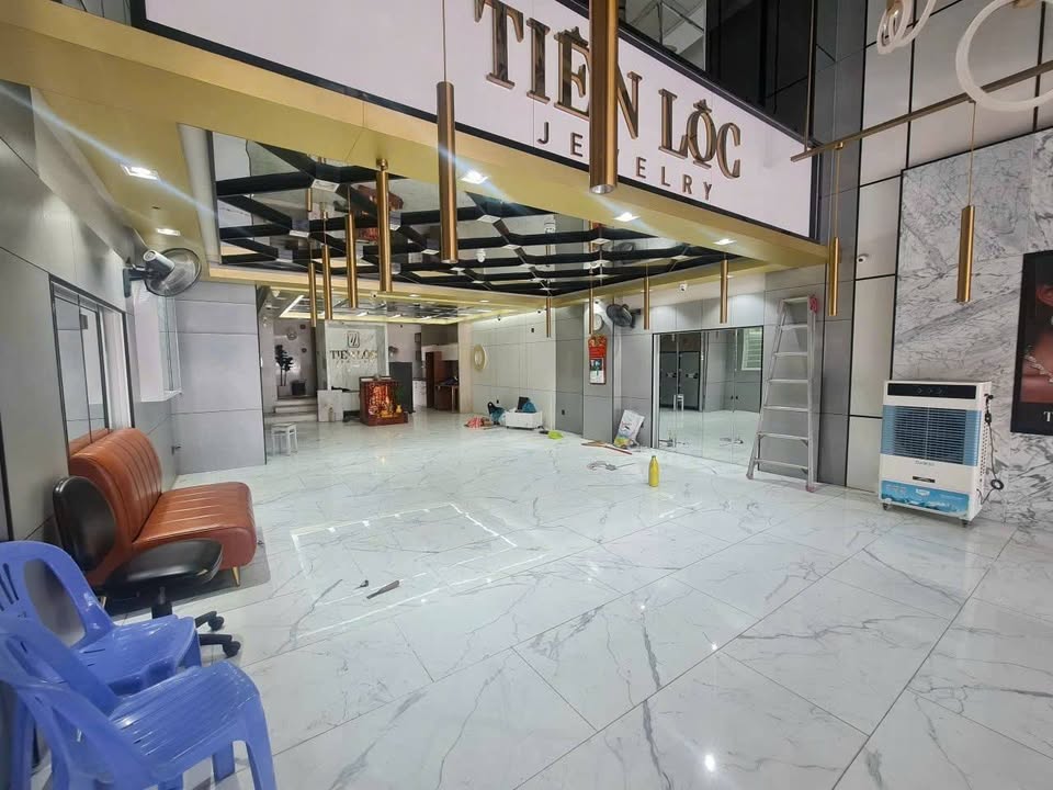 Bán Nhà Đẹp Mặt Tiền Ngô Gia Tự, Nha Trang 125m² Giá 35 Tỷ - Đầu Tư Sinh Lời!