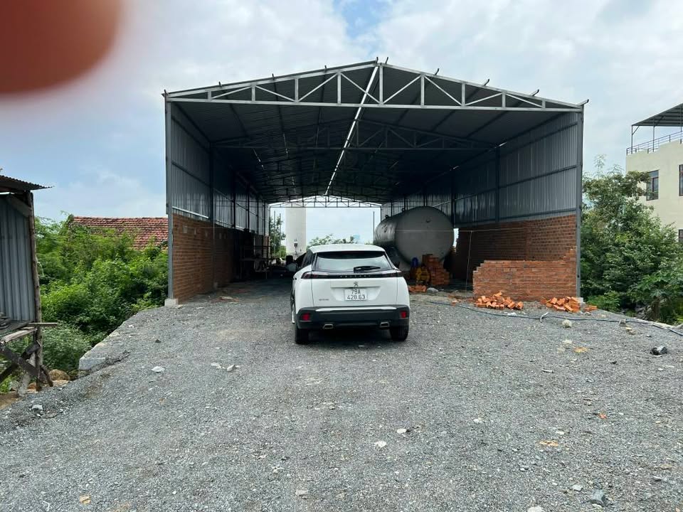 Kho cho thuê hoặc bán tại Phước Đồng, Nha Trang 570m² - Sổ hồng chính chủ, pháp lý rõ ràng!