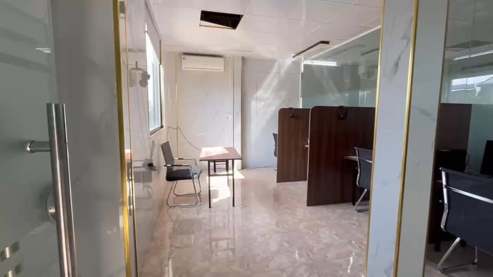 Nhà mặt tiền Nguyễn Đình Hoàn, Sơn Trà, Đà Nẵng 228.8m² - Vị trí đắc địa, giao thông thuận lợi!