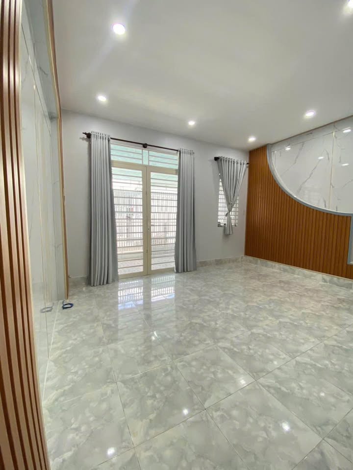 Nhà hẻm xe hơi 18 Ngô Văn Sở, Rạch Giá 54m² giá 1.45 tỷ - Cơ hội đầu tư tuyệt vời!