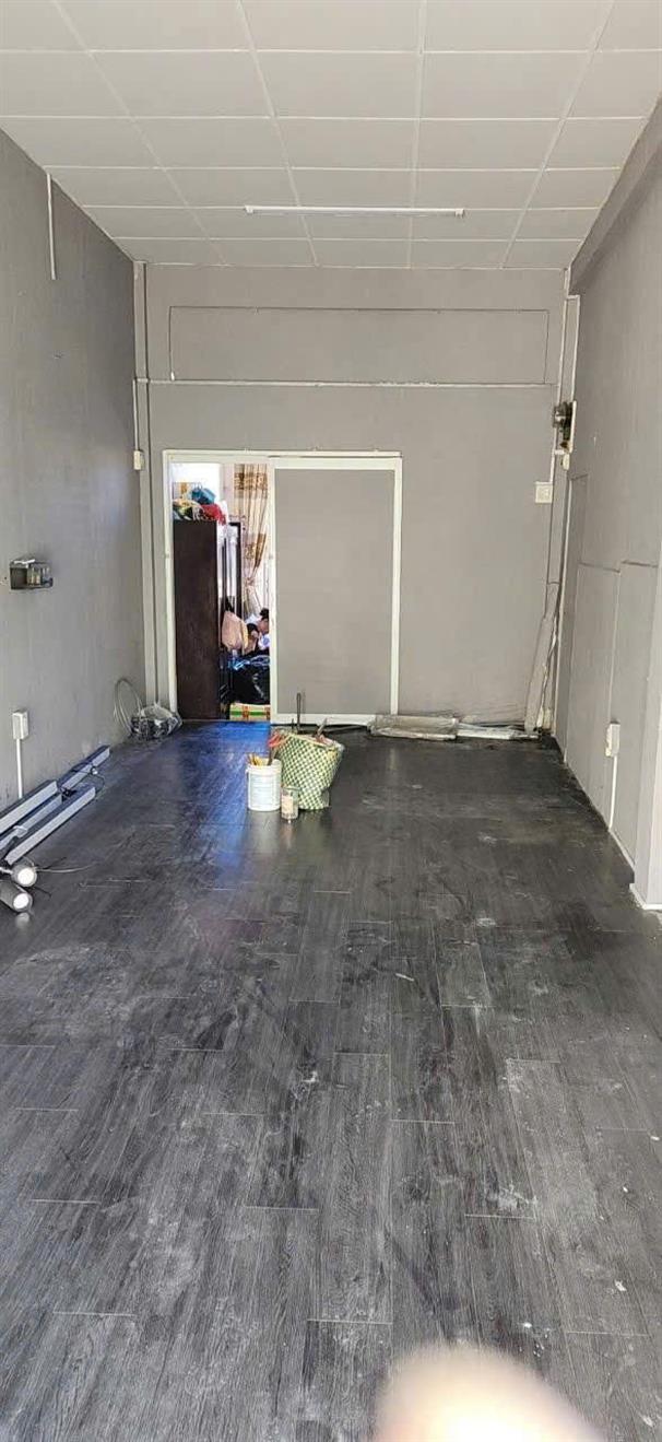 Mặt bằng cho thuê mặt tiền Nguyễn Việt Hồng - Ninh Kiều, Cần Thơ 24m² giá 5 triệu - Địa điểm kinh doanh lý tưởng!