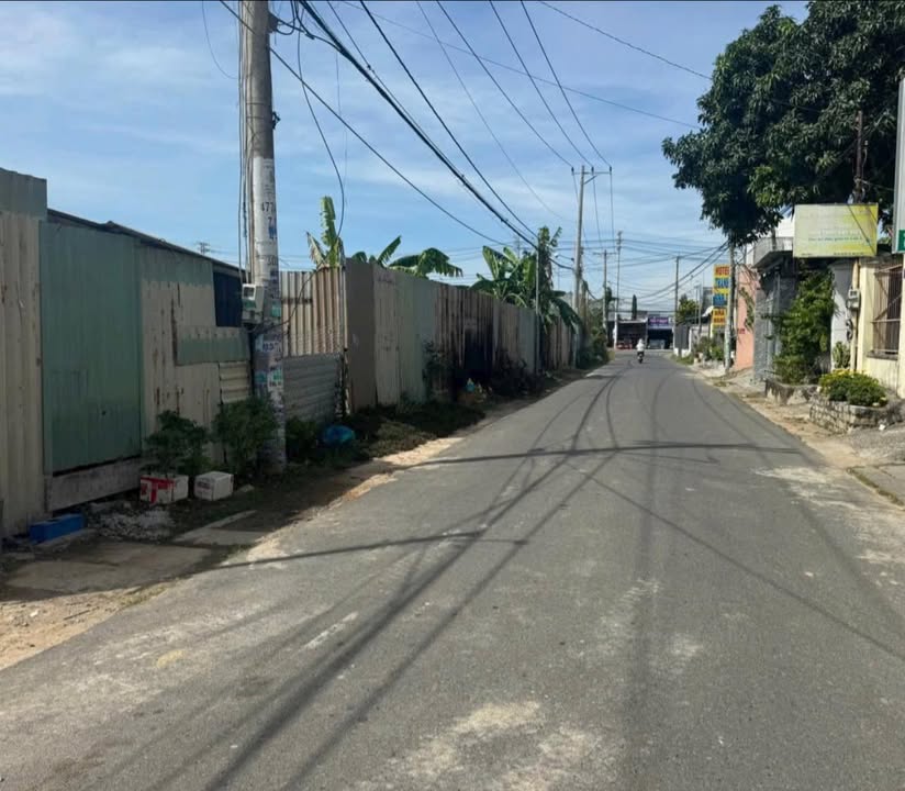 Lô đất Long Hải, Bà Rịa - Vũng Tàu 149m² giá 2.55 tỷ - Vị trí trung tâm thuận lợi!