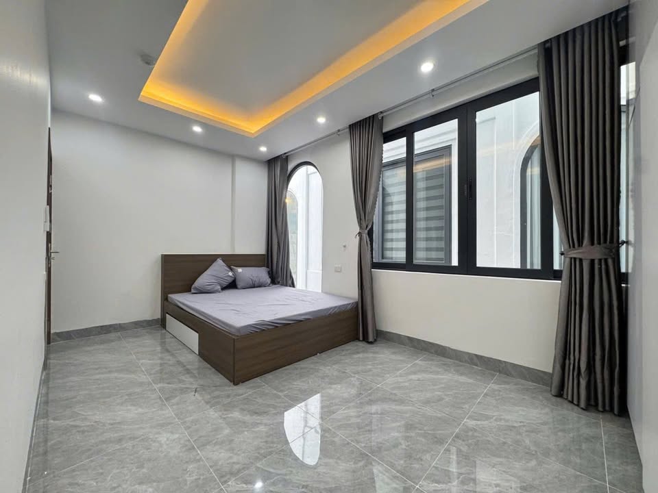 Phòng cho thuê studio tại ngõ 235 Yên Hòa, Cầu Giấy, 30m² giá từ 5.2 triệu - Nội thất đầy đủ!
