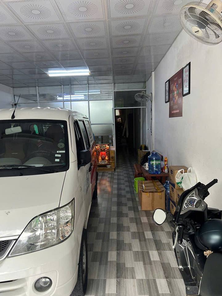 Cho thuê nhà mặt tiền Mậu Thân 1, TP. Vĩnh Long 225m² giá 15 triệu - Thiết kế văn phòng hiện đại!