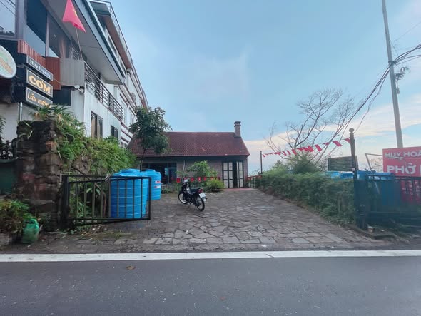 Homestay đỉnh núi Tam Đảo 150m² giá 17 tỷ - Thu nhập ổn định từ khách thuê!