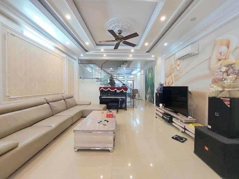 Nhà 4 tầng khu TĐC Sao Sáng Đằng Lâm 70m² - Vị trí đẹp, giá thỏa thuận!