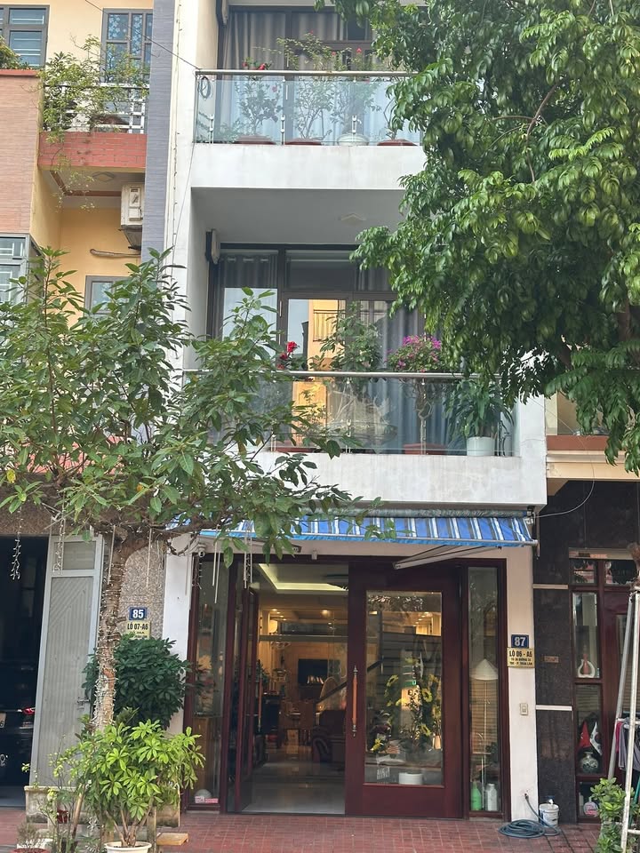 Bán nhà mặt phố Trần Lãm, Thái Bình 75.6m² giá 7.58 tỷ - Kinh doanh thuận lợi!