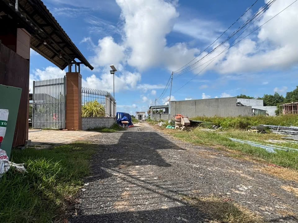 Đất nền Long Điền 105m² giá 1.05 tỷ - Lô duy nhất không thể bỏ lỡ!