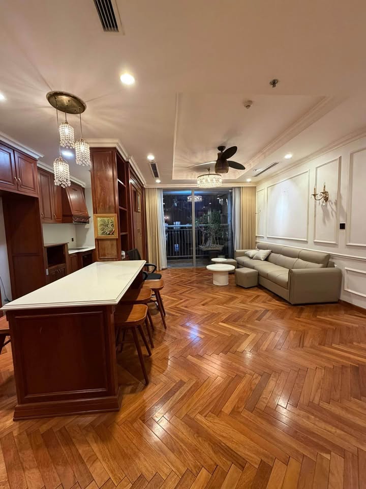 Căn hộ 4PN Park Hill Times City 136m² giá 30 triệu - Nội thất đầy đủ, vào ở ngay!