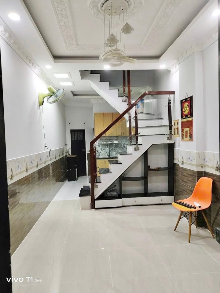 Nhà nguyên căn 2 phòng tại đường Huỳnh Tấn Phát, quận 7 - Giá chỉ 6.5 triệu/tháng!