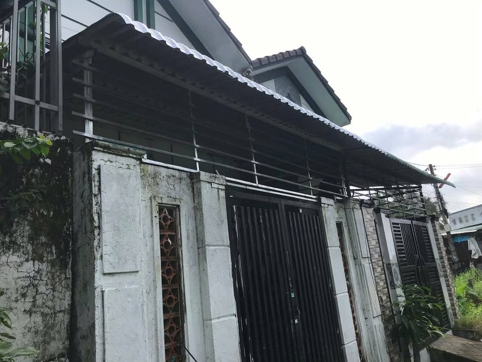 Nhà cấp 4 đường số 4, khu phố Hồng Phát, 81m² - Giá chỉ 1.6 tỷ!