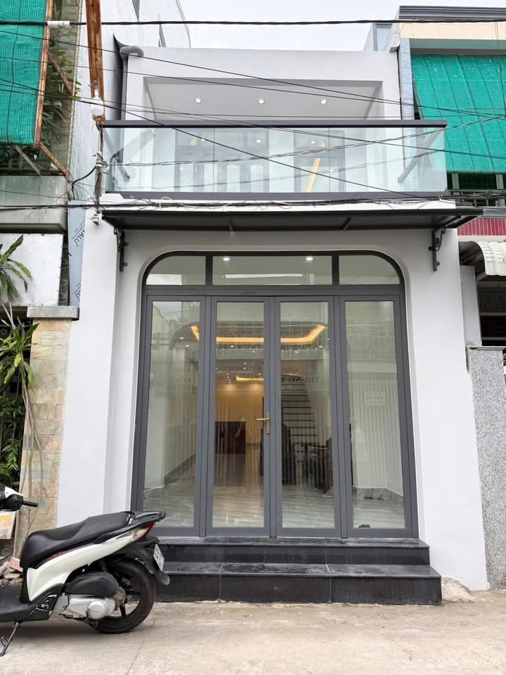 Nhà phố Cần Thơ 72m² giá 3 tỷ - Vị trí tuyệt đẹp, sẵn sàng kinh doanh!
