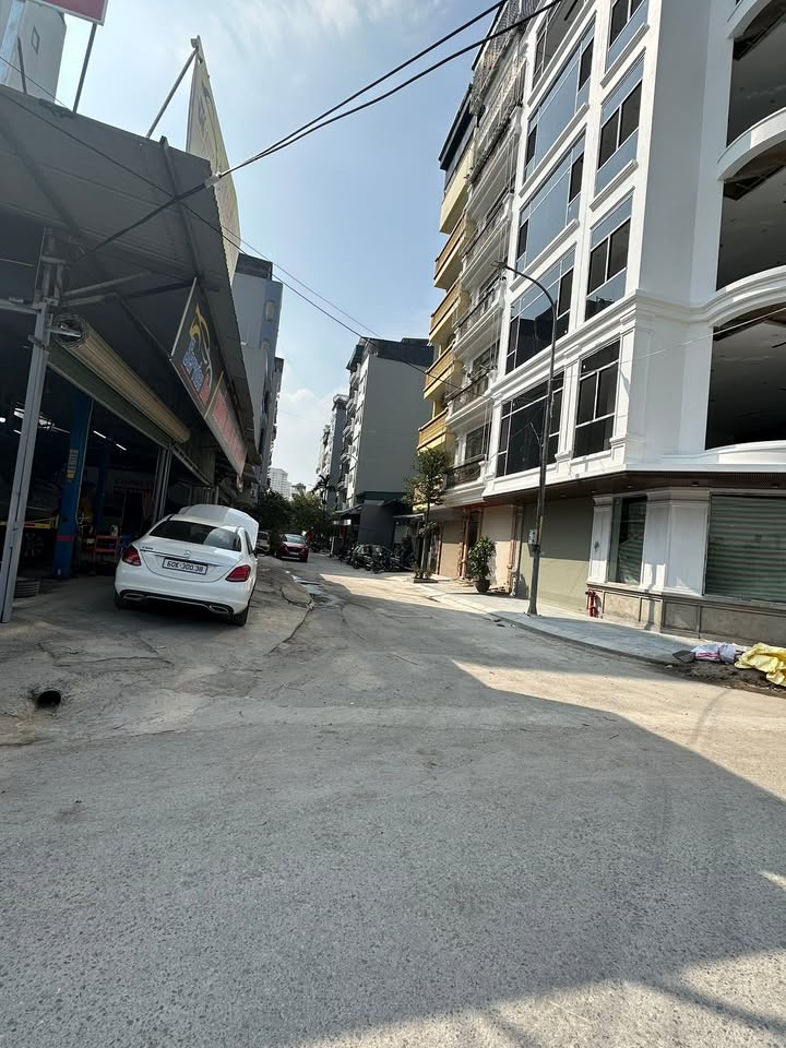 Townhouse Vạn Phúc Hà Đông 52m² giá 20 tỷ - Đầu tư sinh lời hiếm có!