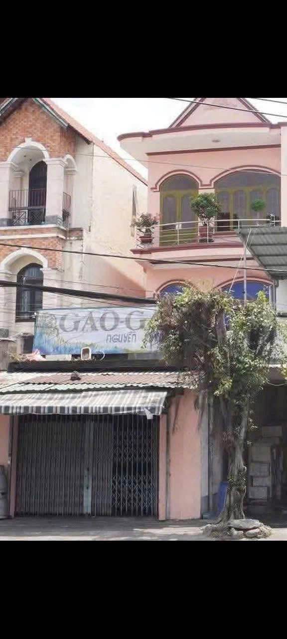 Bán gấp nhà mặt tiền DT 743c, Thuận An, 260m² - Đầu tư sinh lời ổn định!