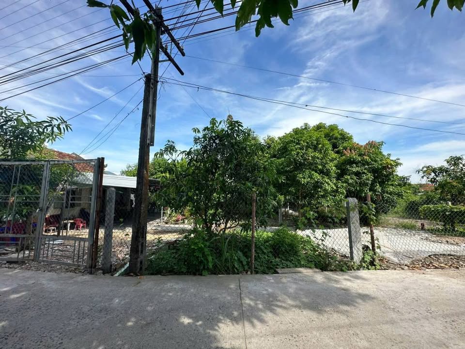 Đất Suối Hiệp 106.8m² giá 880 triệu - Mặt tiền kinh doanh không ngập lụt!