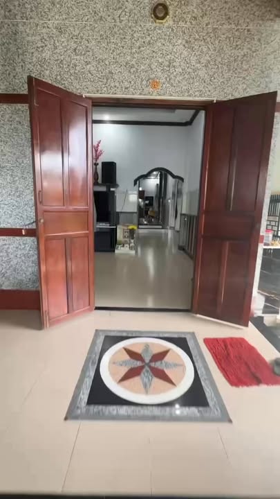 Nhà 1 trệt 2 lầu Hàm Thắng 262m² giá 2.5 tỷ - Sẵn sàng vào ở ngay!