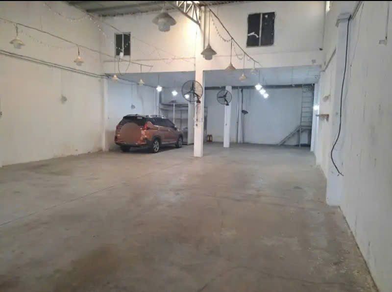 Kho xưởng cho thuê tại Xuân Thới Sơn 225m² giá 15 triệu - Đường lớn xe tải vào tận nơi!