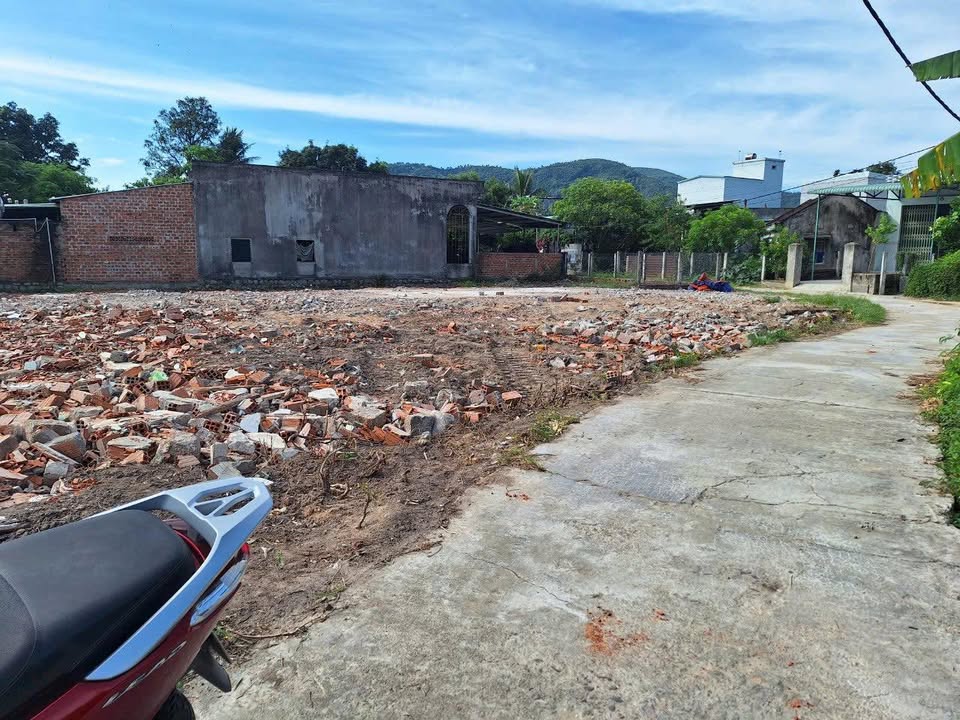 Bán đất đường ô tô Phước Mỹ, Quy Nhơn Tây, 150m² giá 620 triệu - Sổ hồng chính chủ!