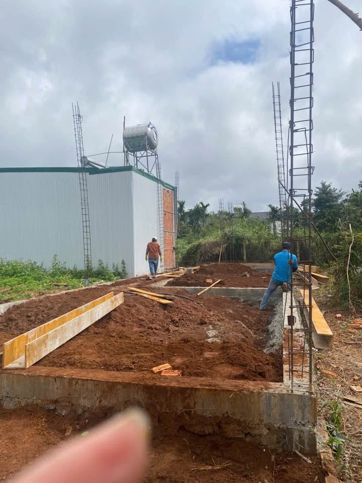 Nhà bán hẻm Mậu Thân Tân An 100m² giá 1.5 tỷ - Sân xe hơi, thiết kế hiện đại!