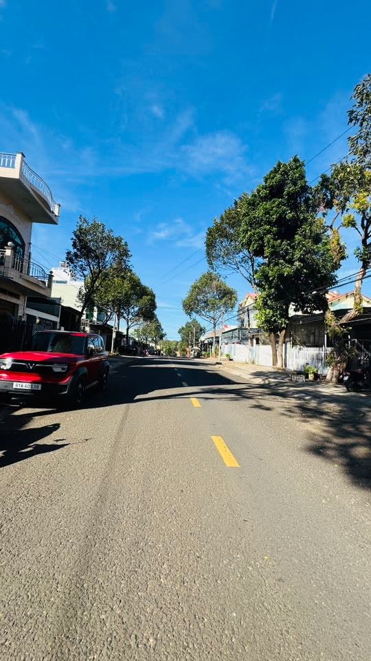 Nhà mặt tiền Duy Tân, phường Diên Hồng, 56m² giá 2.1 tỷ - Cơ hội đầu tư hấp dẫn!