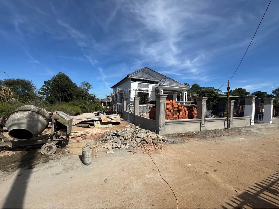 Đất nền hẻm Nguyễn Bá Lại, Pleiku 90m² giá 390 triệu - Sổ hồng chính chủ!