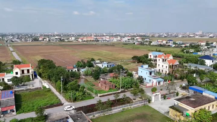 Đất nền Giao Lạc, Giao Thủy 360m² giá 6.099 tỷ - Vị trí đắc địa, tiềm năng tăng trưởng!