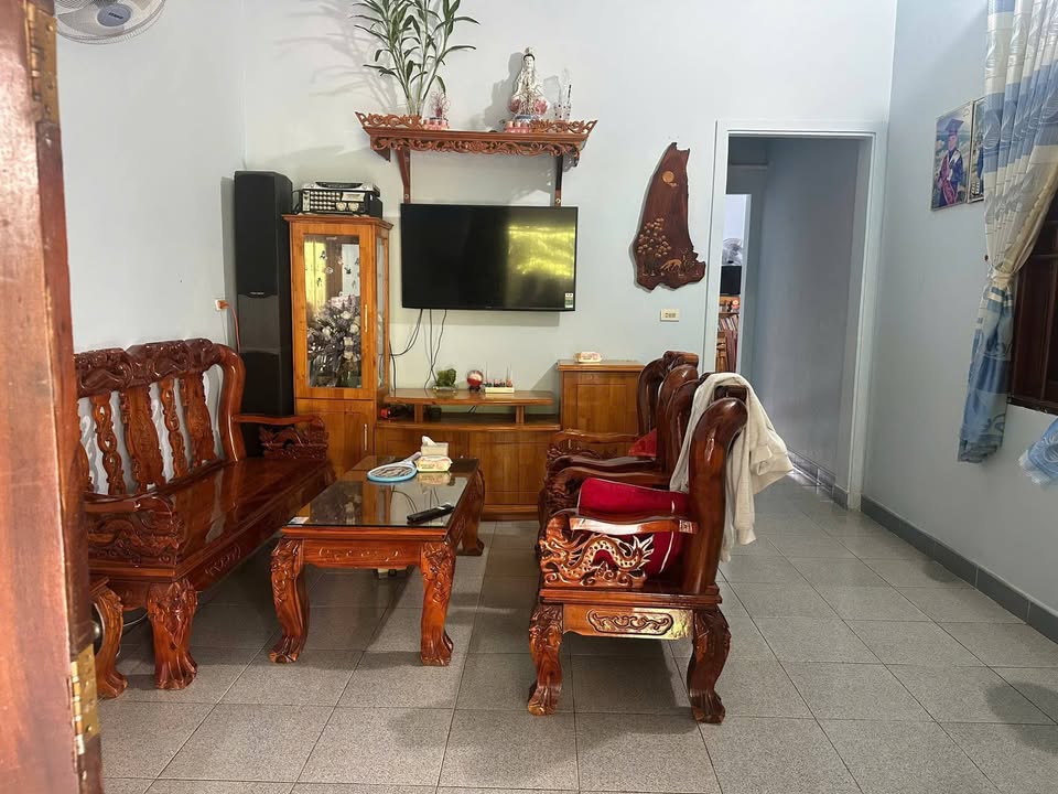 Nhà góc 2 mặt tiền tại Tái định cư Binh Đoàn 16, Tân Xuân 108m² giá 1.3 tỷ - Cơ hội đầu tư tuyệt vời!