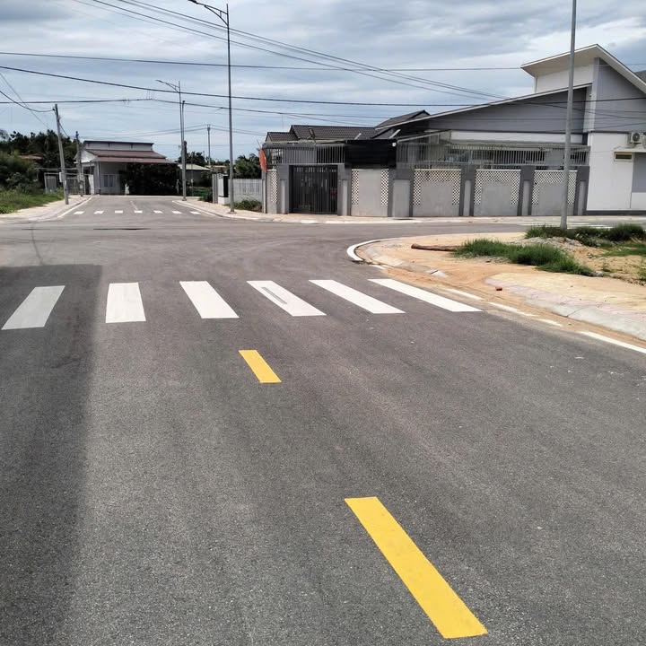 Đất nền góc 2 mặt tiền TDC XLNT, Phường Mỹ Đông 117m² giá 1.68 tỷ - Cơ hội đầu tư hấp dẫn!