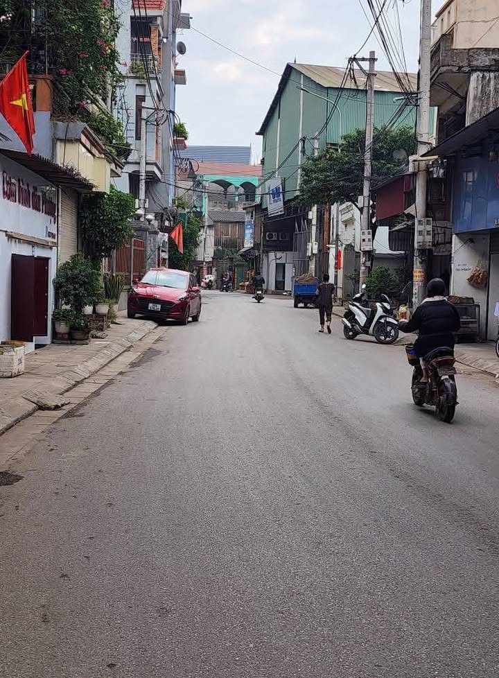 Đất nền mặt đường Lý Thường Kiệt, Châu Khê, 45m² giá 3 tỷ - Đầu tư sinh lời ngay!