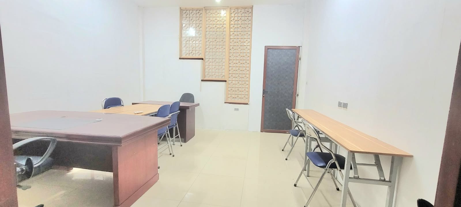 Văn phòng cho thuê tại đường Nguyễn Văn Lộc, 25m² giá 4 triệu - Phù hợp cho doanh nghiệp nhỏ!