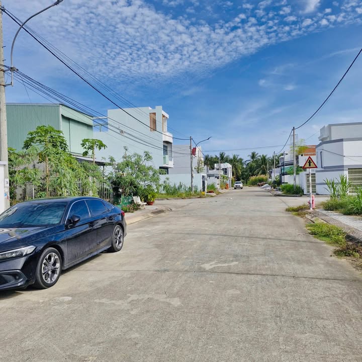 Đất nền khu Tái Định Cư Phú Nhuận, Bến Tre 110m² giá 1.35 tỷ - Đầu tư sinh lời ngay!