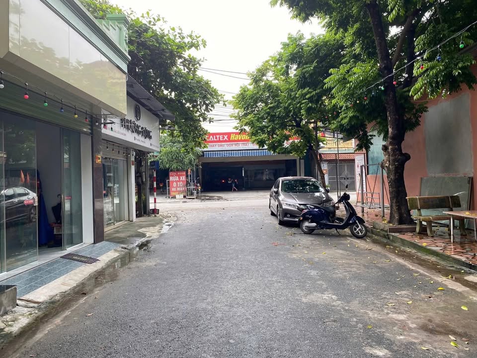 Nhà 3 tầng tại Ngõ 1 Nam Bình 100m² giá thỏa thuận - Ô tô đậu cửa thoải mái!