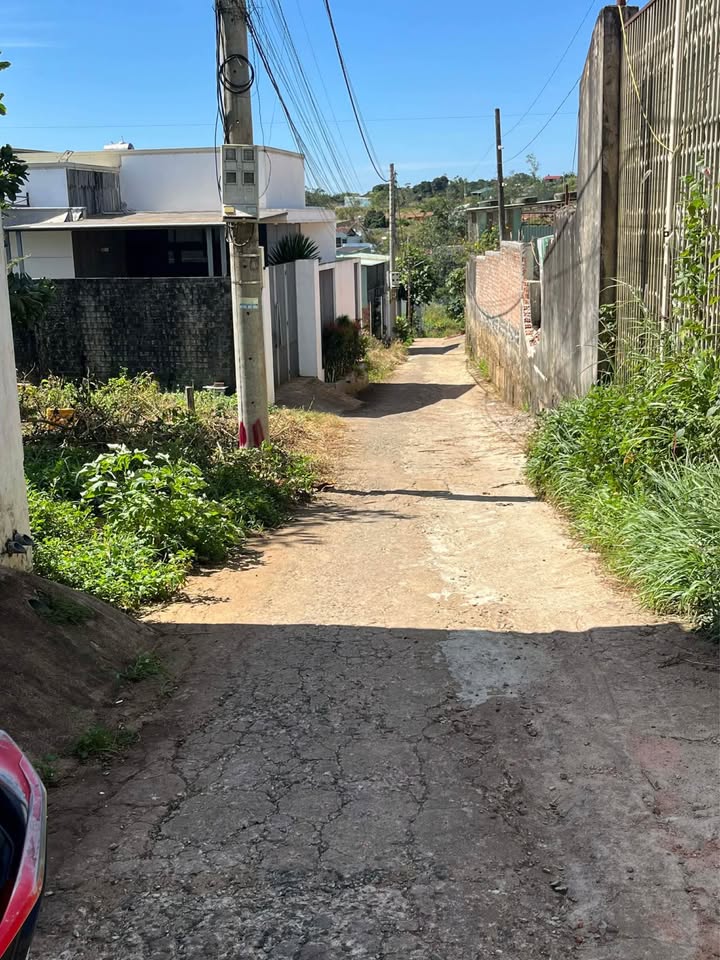 Đất nền Hoàng Sa, Pleiku 114m² giá 700 triệu - Đầu tư sinh lời ngay!