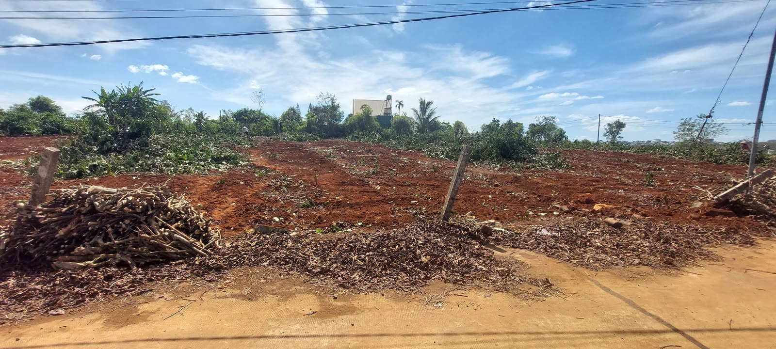 Đất ở chính chủ Nguyễn Tuân, Thắng Lợi, 100m² giá 600 triệu - Cơ hội đầu tư tuyệt vời!