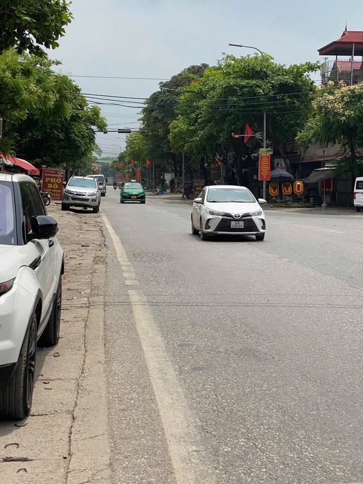 Đất đấu giá Quốc lộ 21B, Thanh Oai 93m² giá 4.37 tỷ - Hướng Đông, vị trí đẹp!