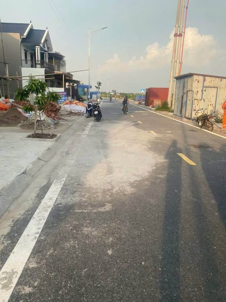 Đất nền Đường Ấm Lam Hạ 78m² - Vị trí kinh doanh đắc địa!