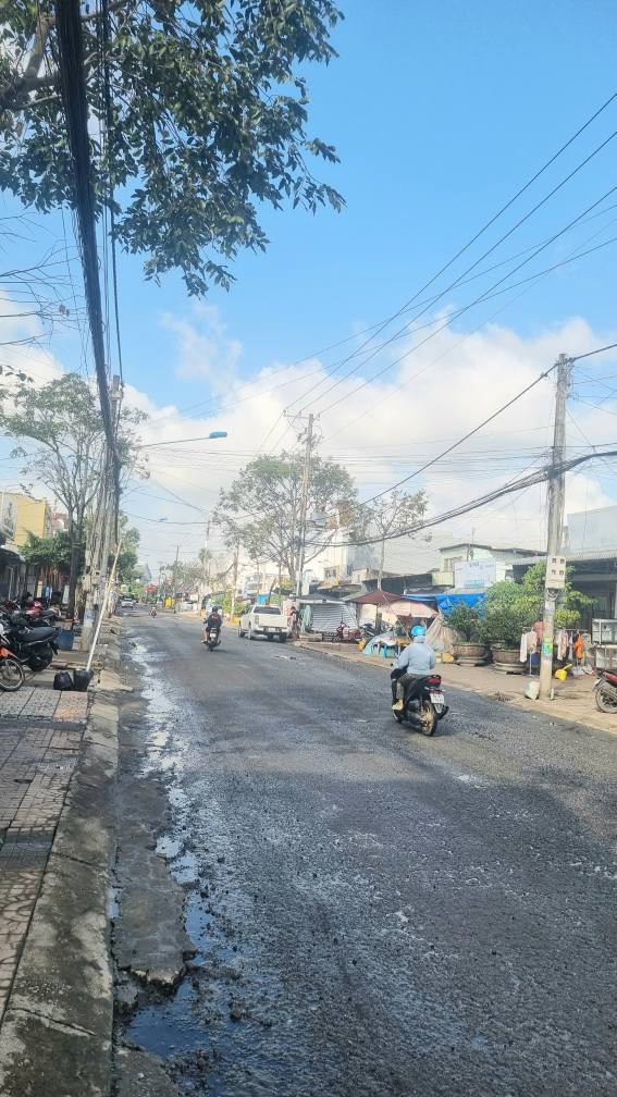 Nhà mặt tiền đường Nguyễn Thị Minh Khai, Cà Mau 81m² giá 2.09 tỷ - Vị trí kinh doanh lý tưởng!