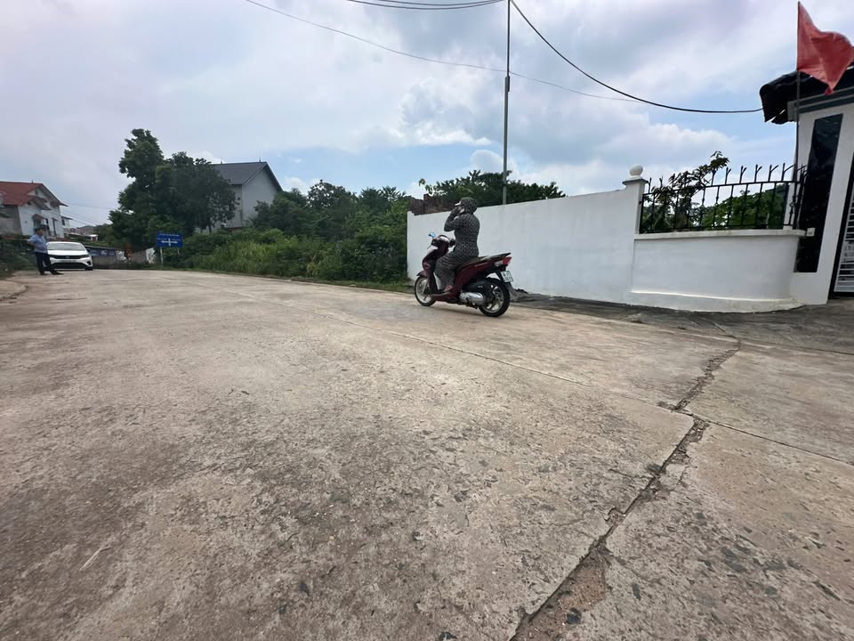 Đất nền Kim Long Tam Dương 110m² giá 1 tỷ - Vị trí kinh doanh đắc địa gần chợ!