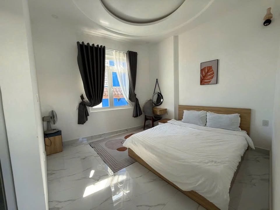 Cho thuê biệt thự Đường Hà Huy Tập, Đà Lạt 150m² - Vị trí trung tâm, tiện nghi đầy đủ!