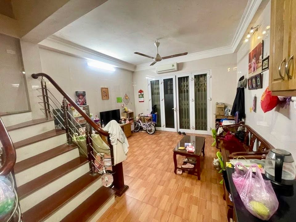 Nhà phố An Dương, Yên Phụ, Tây Hồ 27m² giá 5.85 tỷ - Ô tô đỗ cổng, sẵn sàng giao dịch!