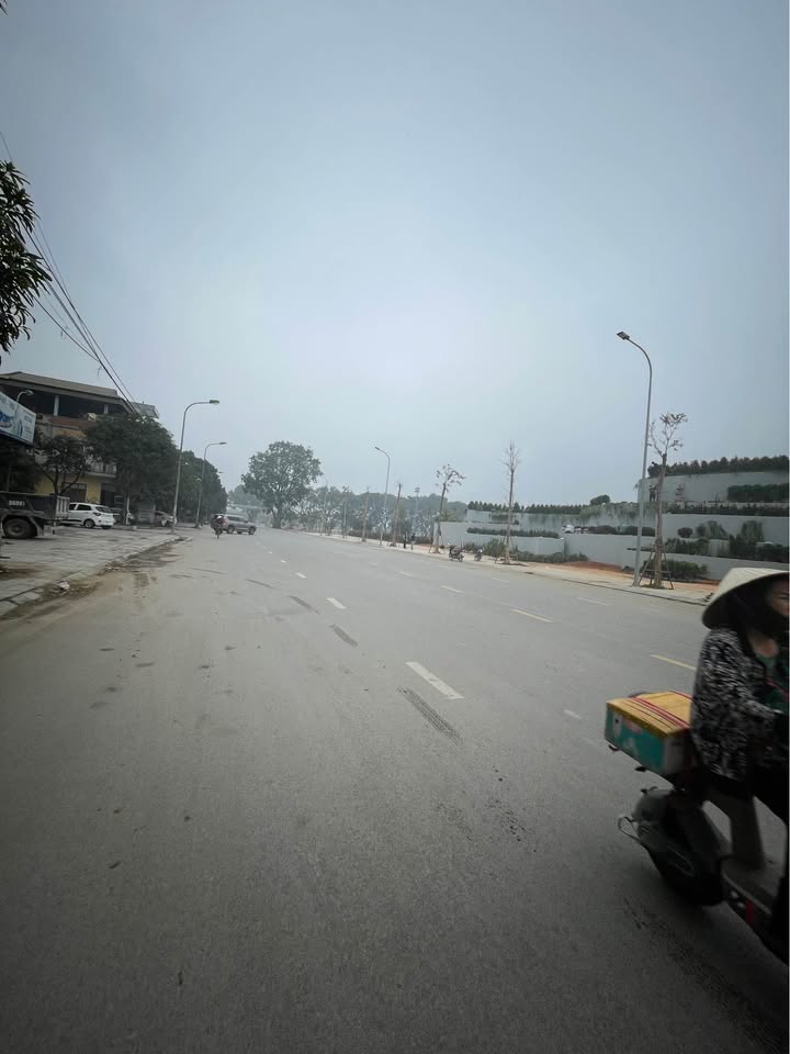 Đất nền 132,5m² Trục chính Chu Văn Lương, Nam Ngạn, giá 5 tỷ - Cơ hội đầu tư tuyệt vời!