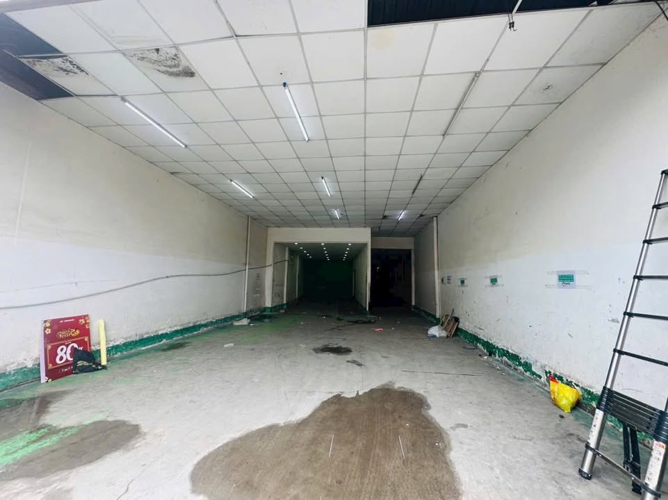 Mặt tiền Hà Huy Giáp, Quận 12, 210m² giá 30 triệu - Phù hợp mọi ngành nghề!