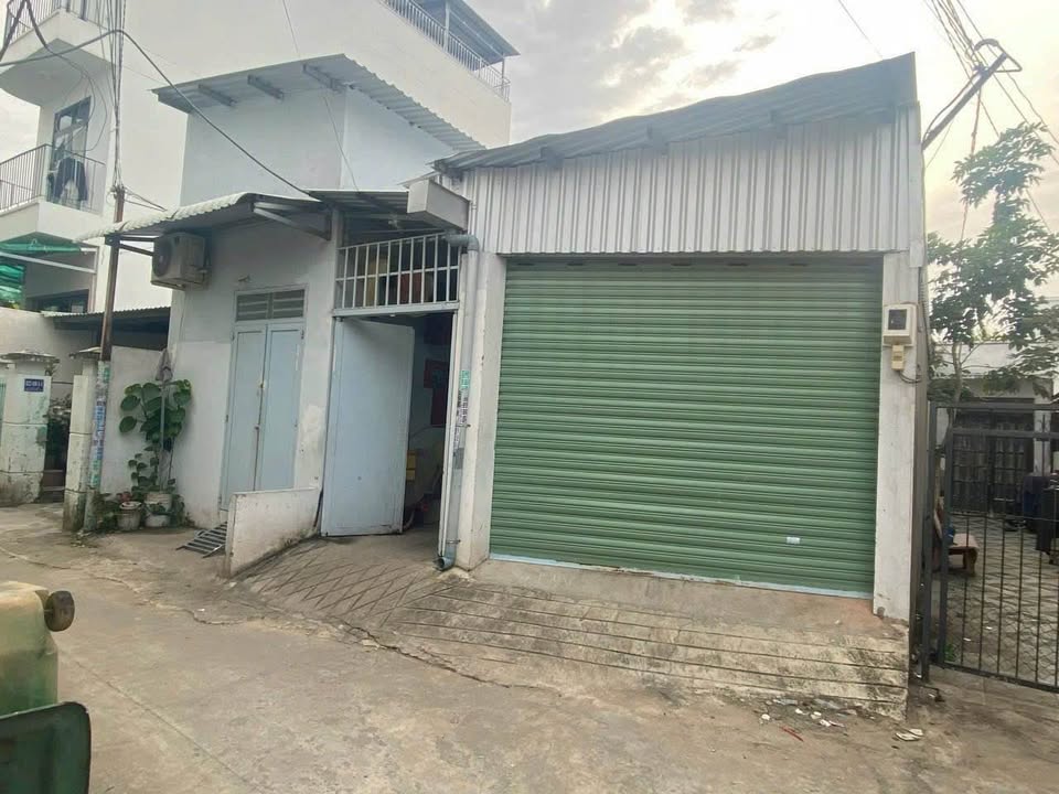 Nhà phố Hiệp Bình Phước, Thủ Đức 168m² giá 8.9 tỷ - Đầu tư sinh lời hấp dẫn!