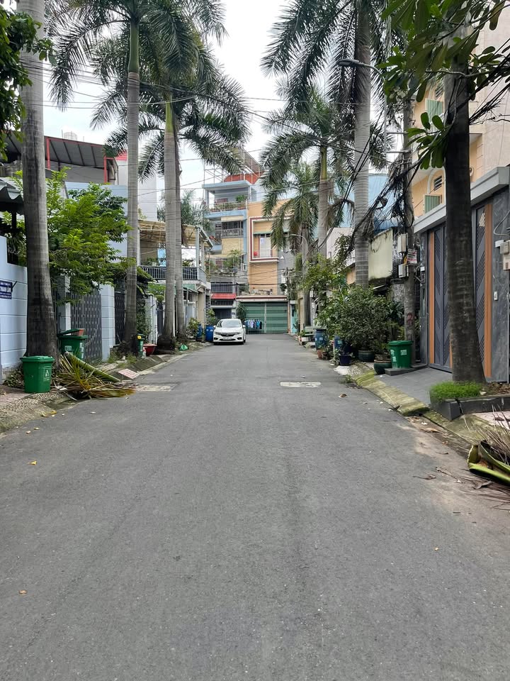 Dãy trọ Phước Long B Quận 9, 110m² giá 8.5 tỷ - Đầu tư sinh lời