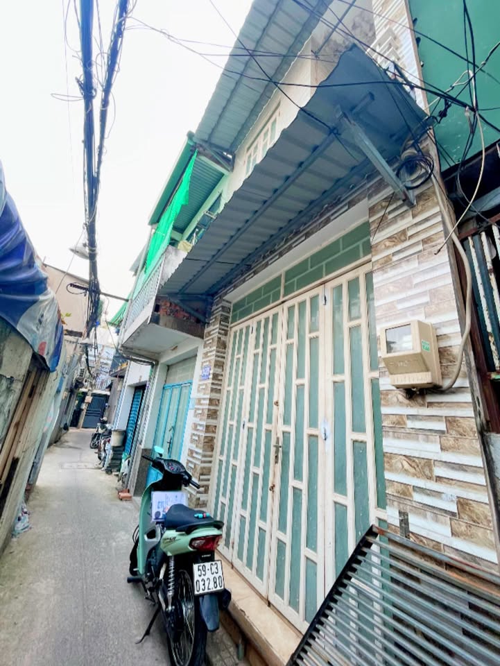 Nhà 2 Tầng Tôn Thất Thuyết, Vĩnh Hội, 15m² giá 1.85 tỷ - Vị trí đắc địa, an ninh tốt!