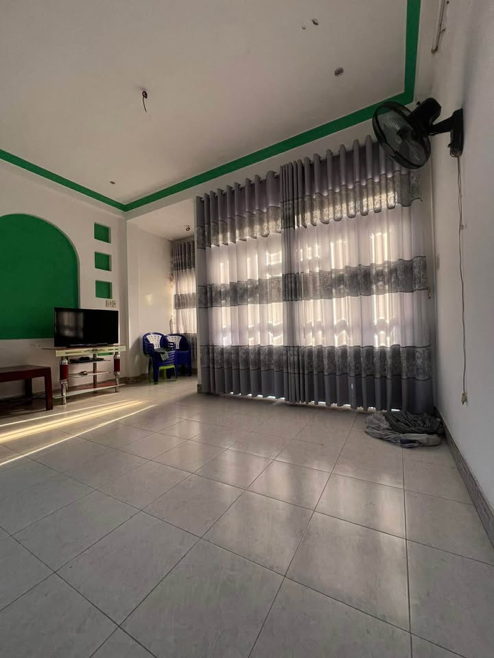 Nhà cho thuê đường Nguyễn Thị Định, Văn Thánh 300m² - Nội thất đầy đủ, giá chỉ 8 triệu!