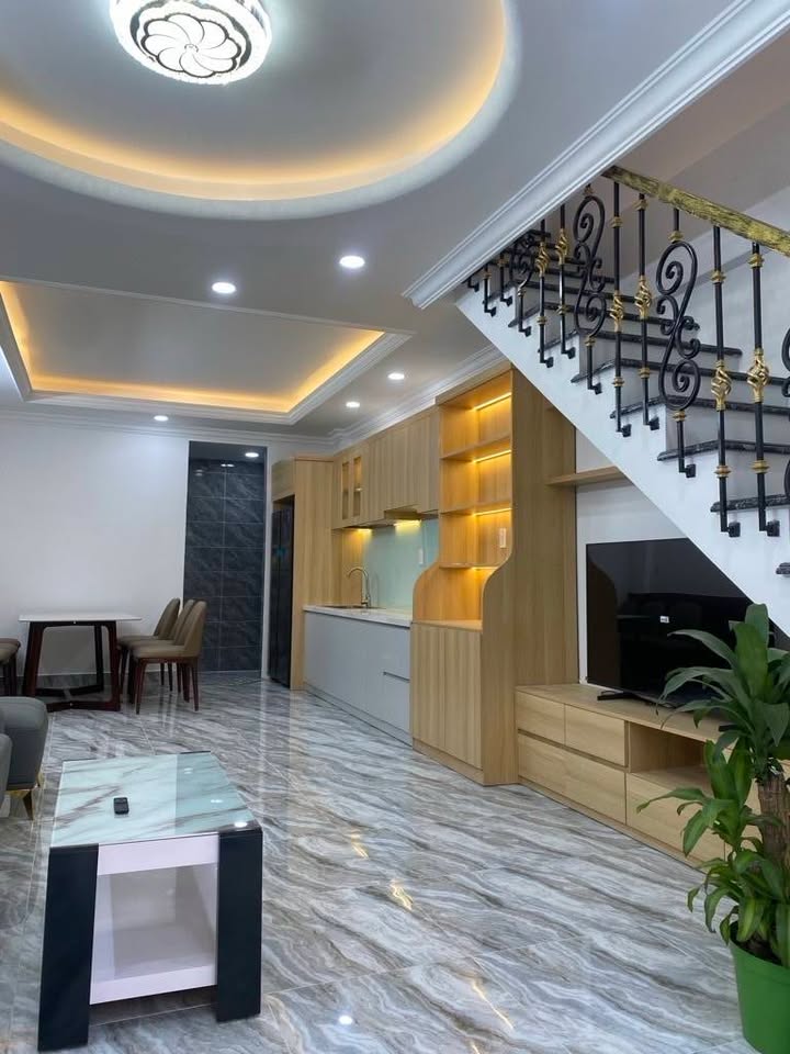 Nhà phố Quận 7, 40m² giá thỏa thuận - Thiết kế hiện đại, chính chủ