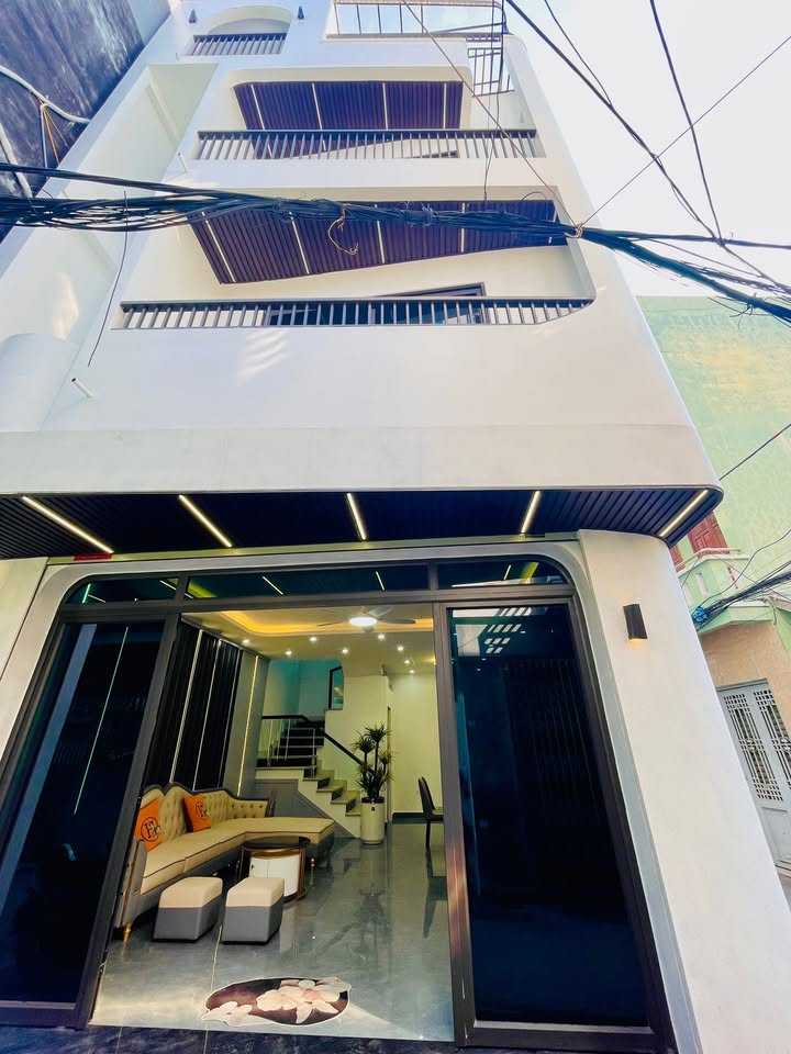 Nhà 4 tầng độc lập tại phố Thiên Lôi, Lê Chân, 52m² giá 4.6 tỷ - Đầu tư sinh lời ngay!